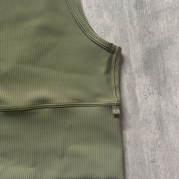 Lululemon Bra - Picture 2 of 3